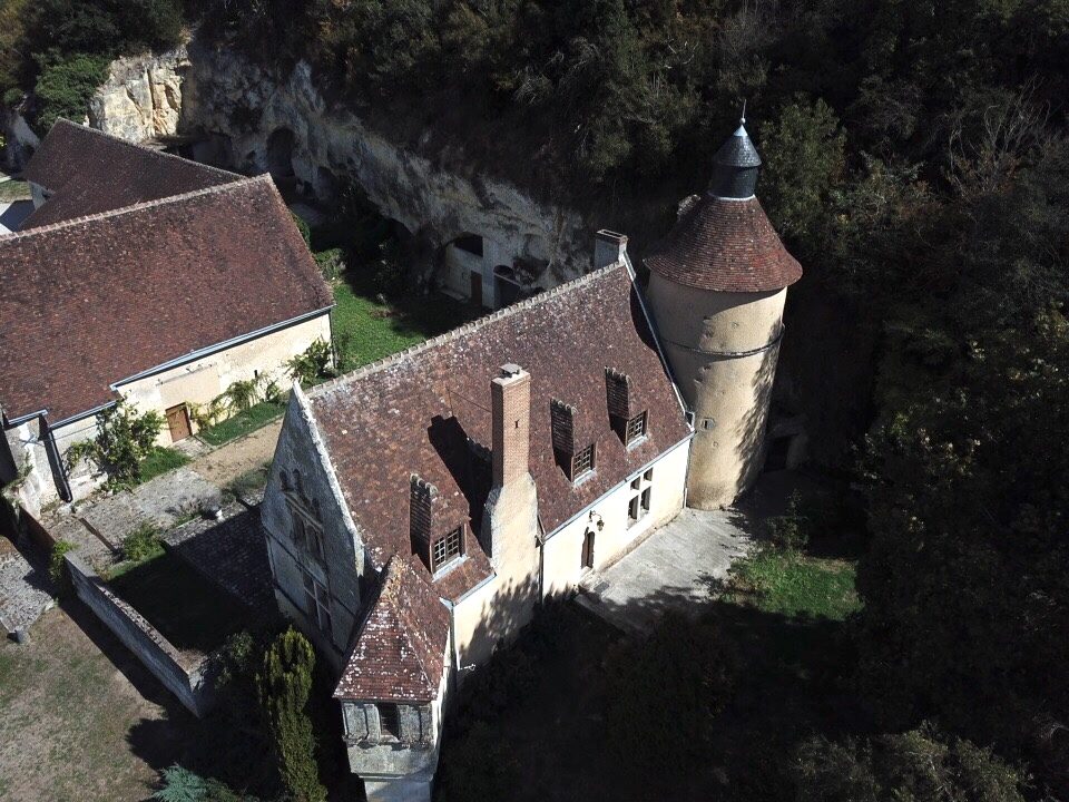 property-image-0